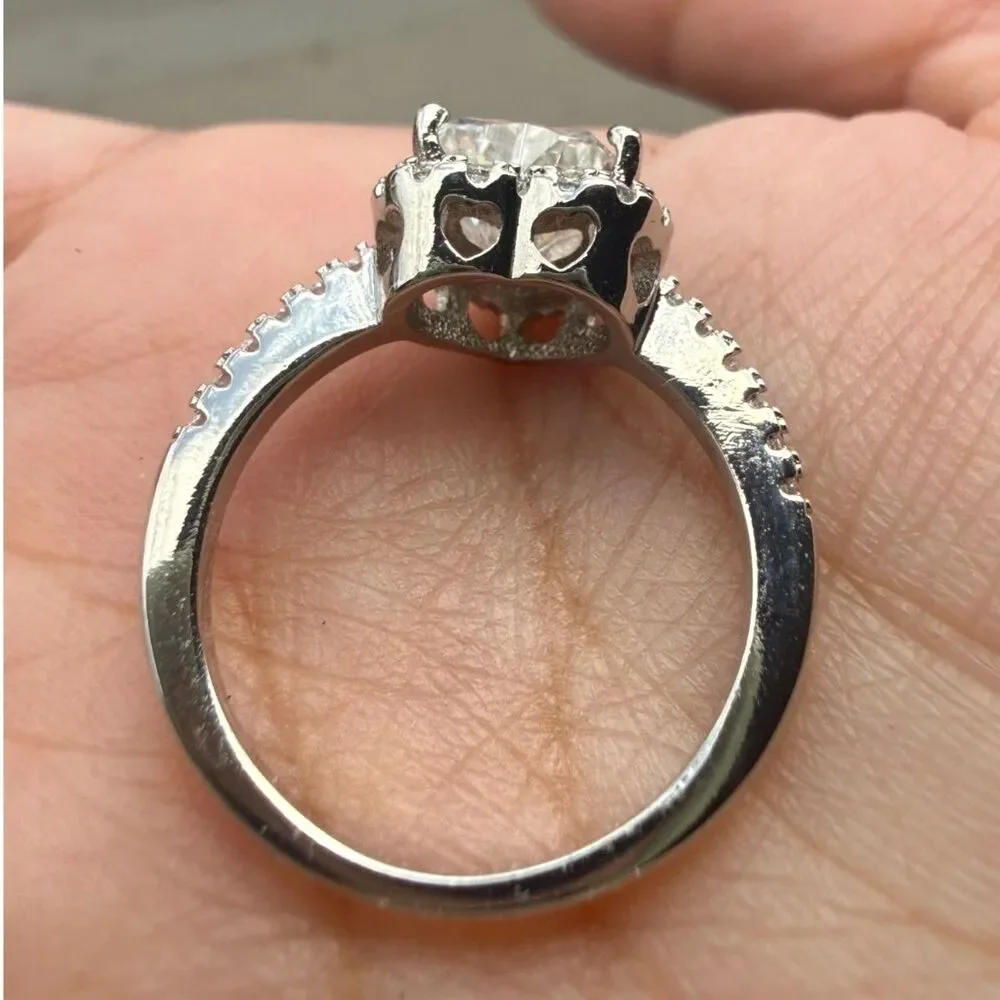 ✨ Rhodium Plated Heart Moissanite Ring – Size 5 ✨